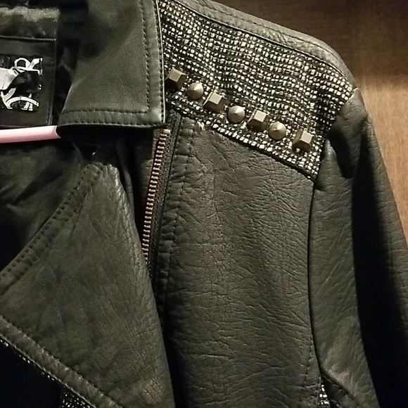 Black Faux Leather Jacket size medium - Picture 3 of 4